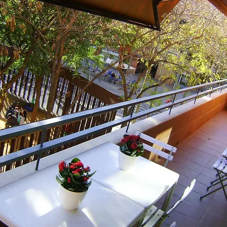 아파트먼트 구엘 *